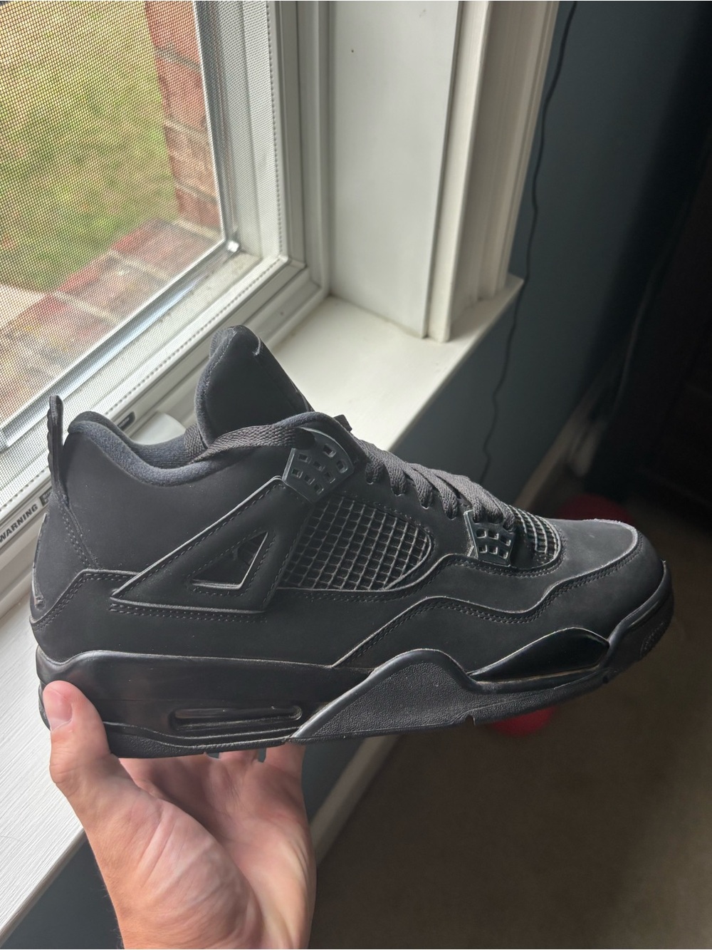 Jordan 4 black cat